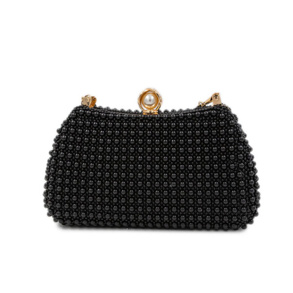 τσάντα clutch με πέρλες σε μαύρο χρώμα