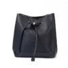 τσάντα ώμου με δέσιμο σε μαύρο χρώμα